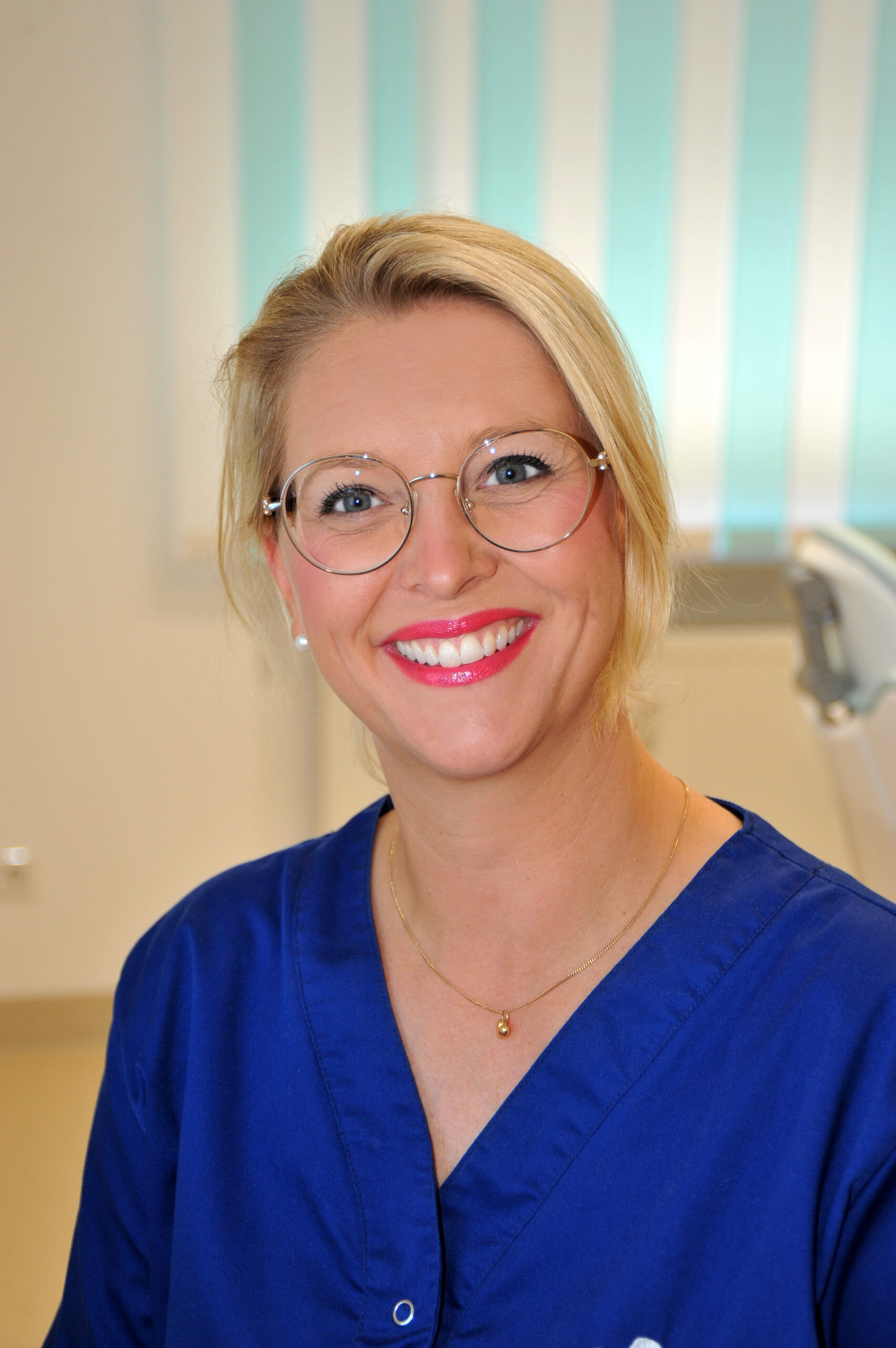 Zahnarztpraxis Dr. Ritschel – Ihr Praxisteam in Erbach